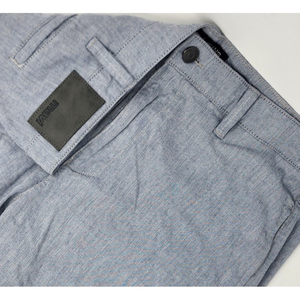 Mavi Shorts Men's Size 40 Light Blue Simon 9" Inseam Casual Performance Chino